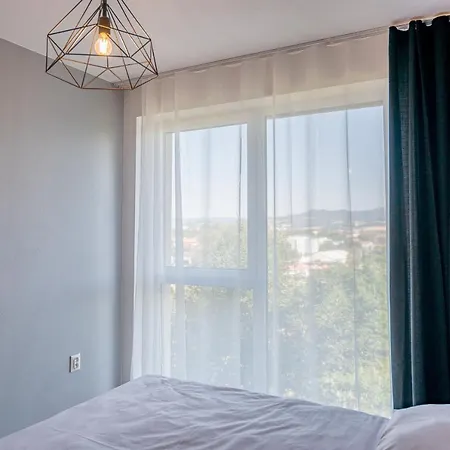 Pod Zámkom Apartamento *