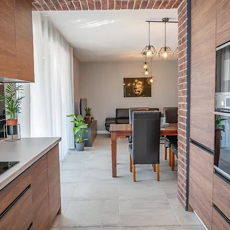 Pod Zamkom Apartmán